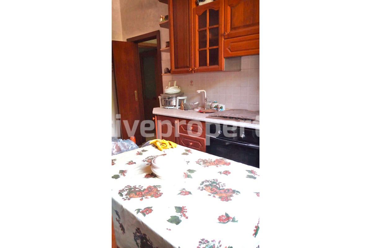 Detached house in a good position with a garden for sale in Loreto Aprutino Abruzzo 12