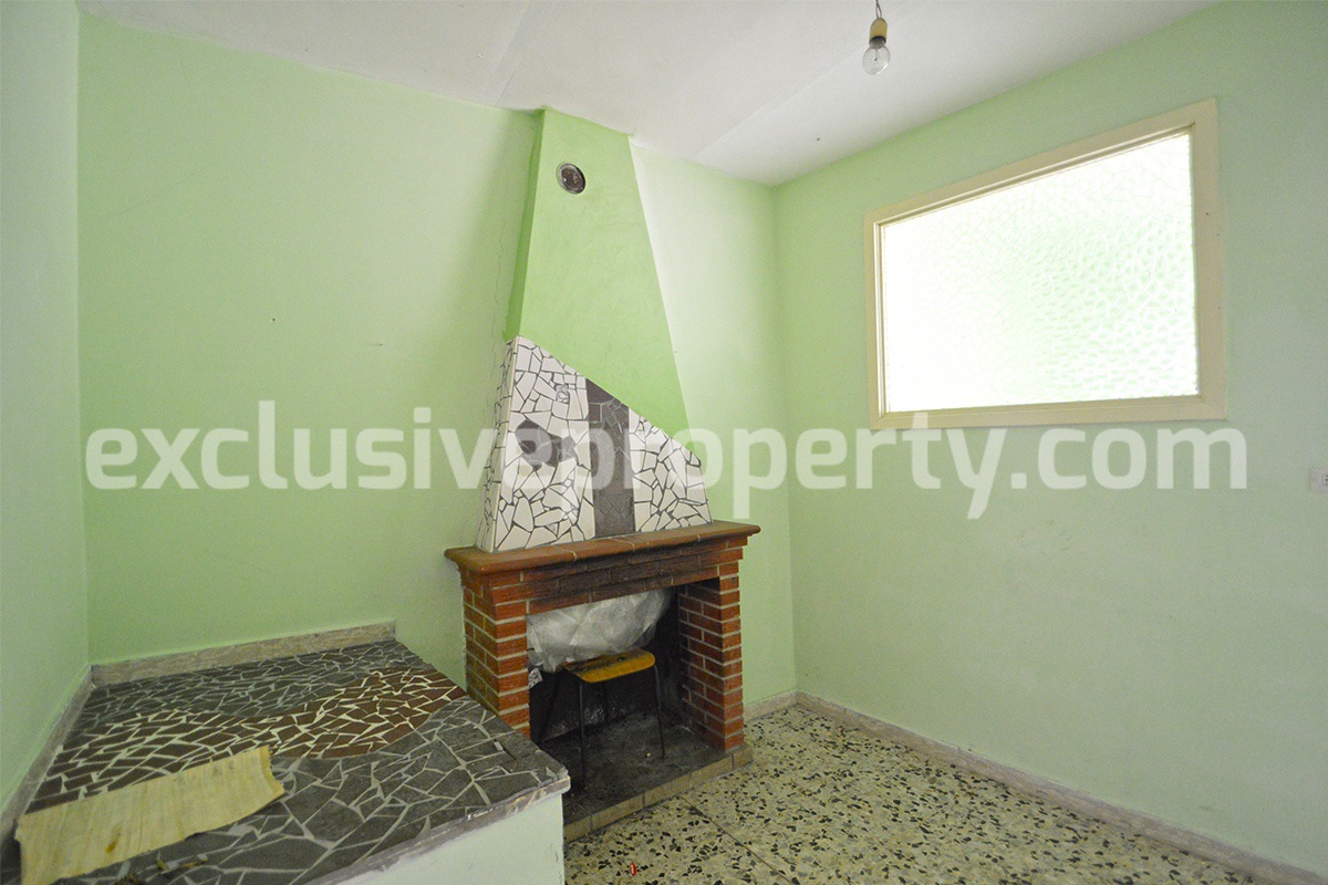 Rustic town house in Abruzzo San Buono Property for sale in Italy 1