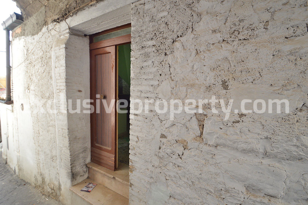 Rustic town house in Abruzzo San Buono Property for sale in Italy 9