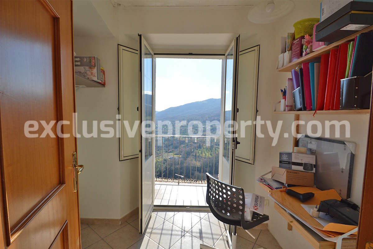 Habitable house of about 85 sq m and in excellent condition for sale in Abruzzo