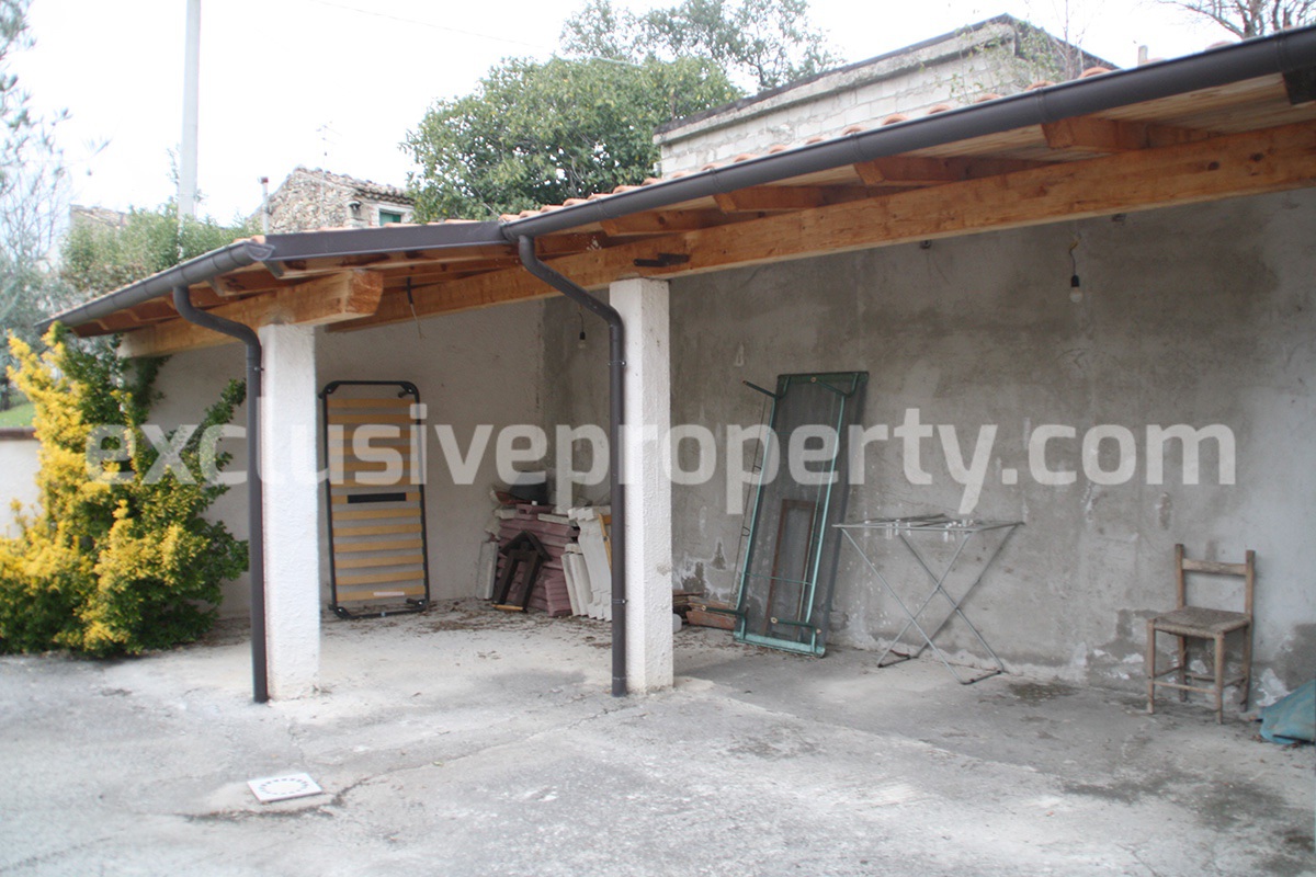 Independent stone house for sale in Bagnoli del Trigno Isernia Molise 26