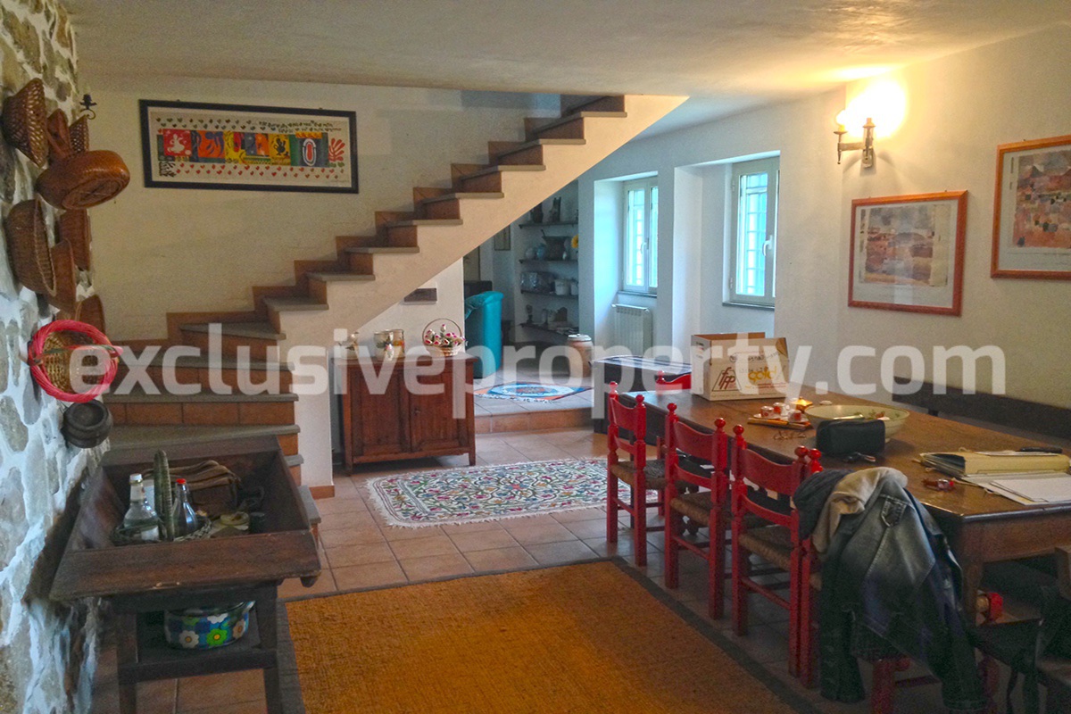 Habitable country house with land for pool for sale in Italy Region Molise 11