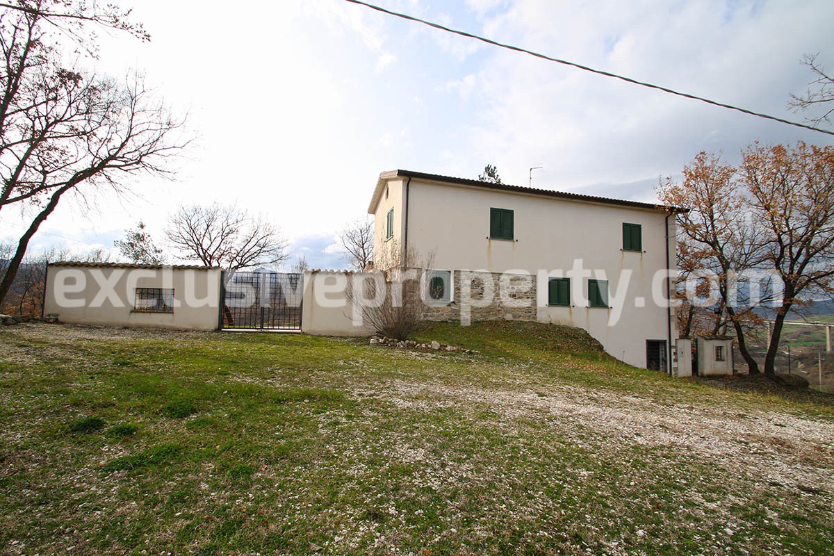 Habitable country house with land for pool for sale in Italy Region Molise 20
