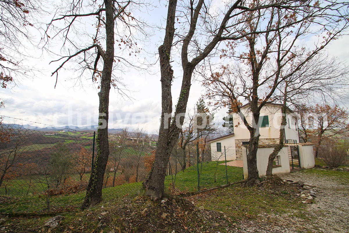 Habitable country house with land for pool for sale in Italy Region Molise 26