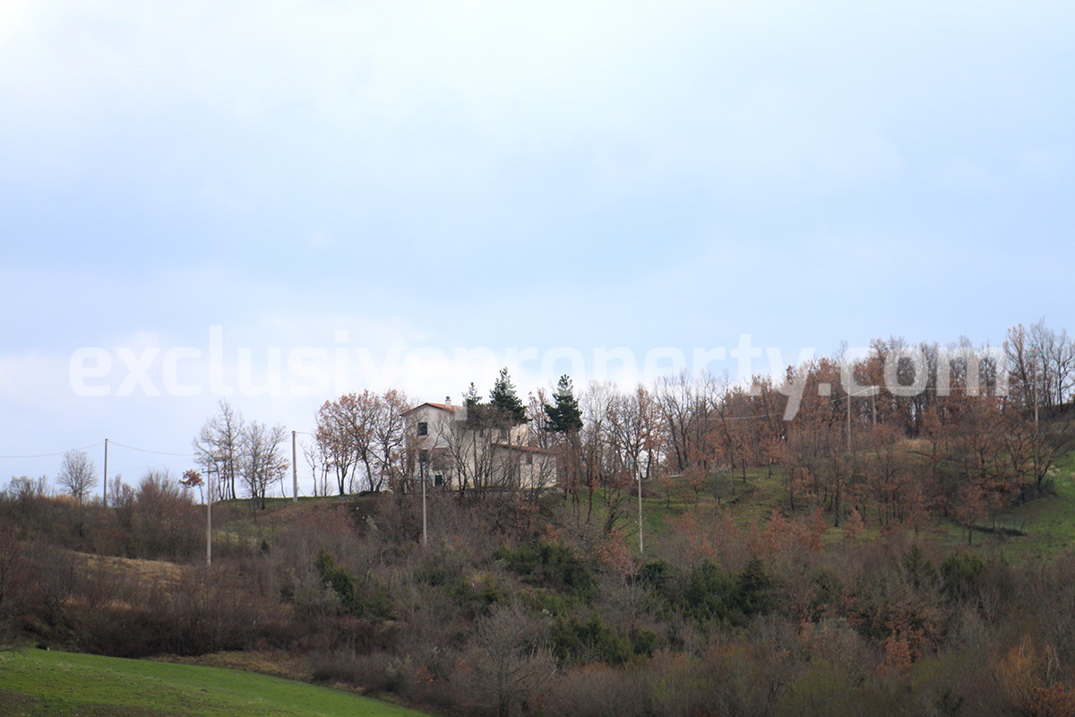 Habitable country house with land for pool for sale in Italy Region Molise 28