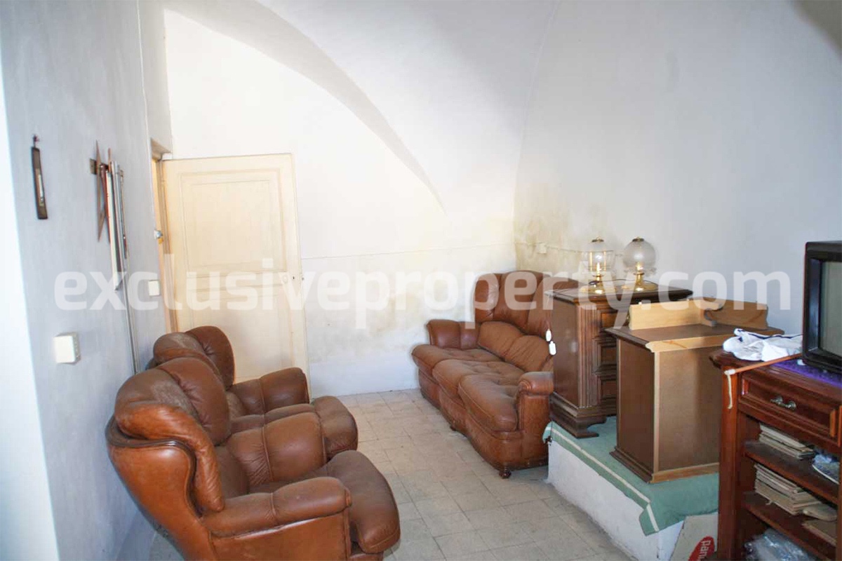 Portion apartment habitable of the Palazzo d Avalos for sale Vasto Abruzzo Italy 26