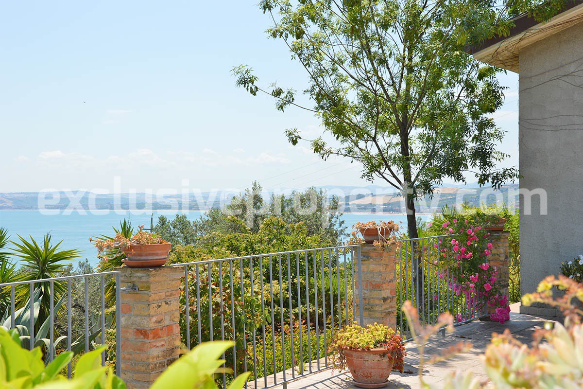 Luxury villa sea view for sale in Vasto Marina Chieti Abruzzo 15