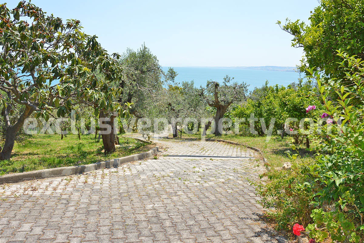 Luxury villa sea view for sale in Vasto Marina Chieti Abruzzo 68