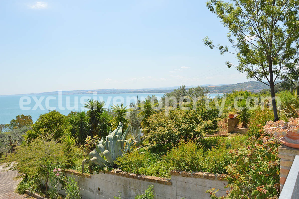 Luxury villa sea view for sale in Vasto Marina Chieti Abruzzo 70