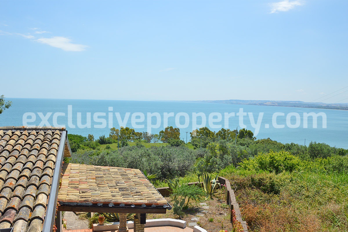 Luxury villa sea view for sale in Vasto Marina Chieti Abruzzo 4
