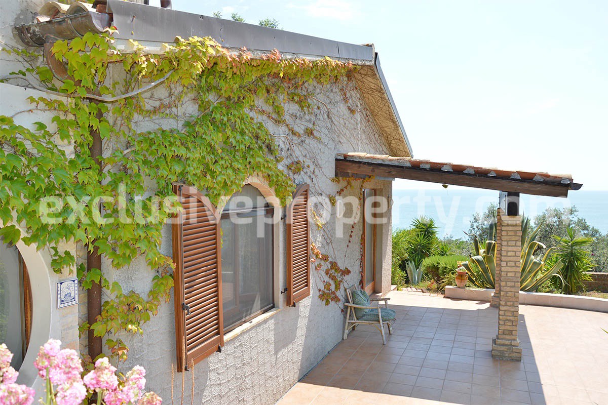 Luxury villa sea view for sale in Vasto Marina Chieti Abruzzo 3