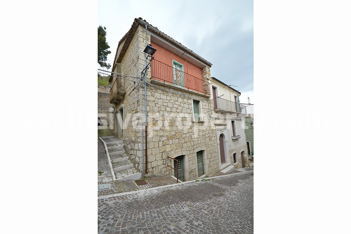 Property built completely in stone with ancient marble details for sale 47