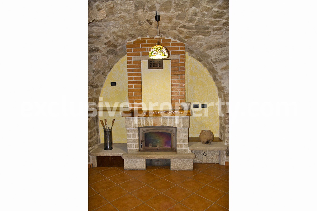 Property built completely in stone with ancient marble details for sale 10