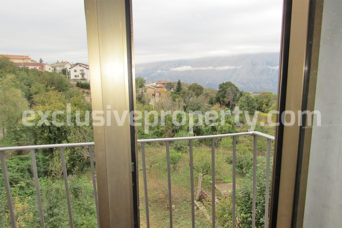Large rural house with garden for sale in Torricella Peligna - Abruzzo 8