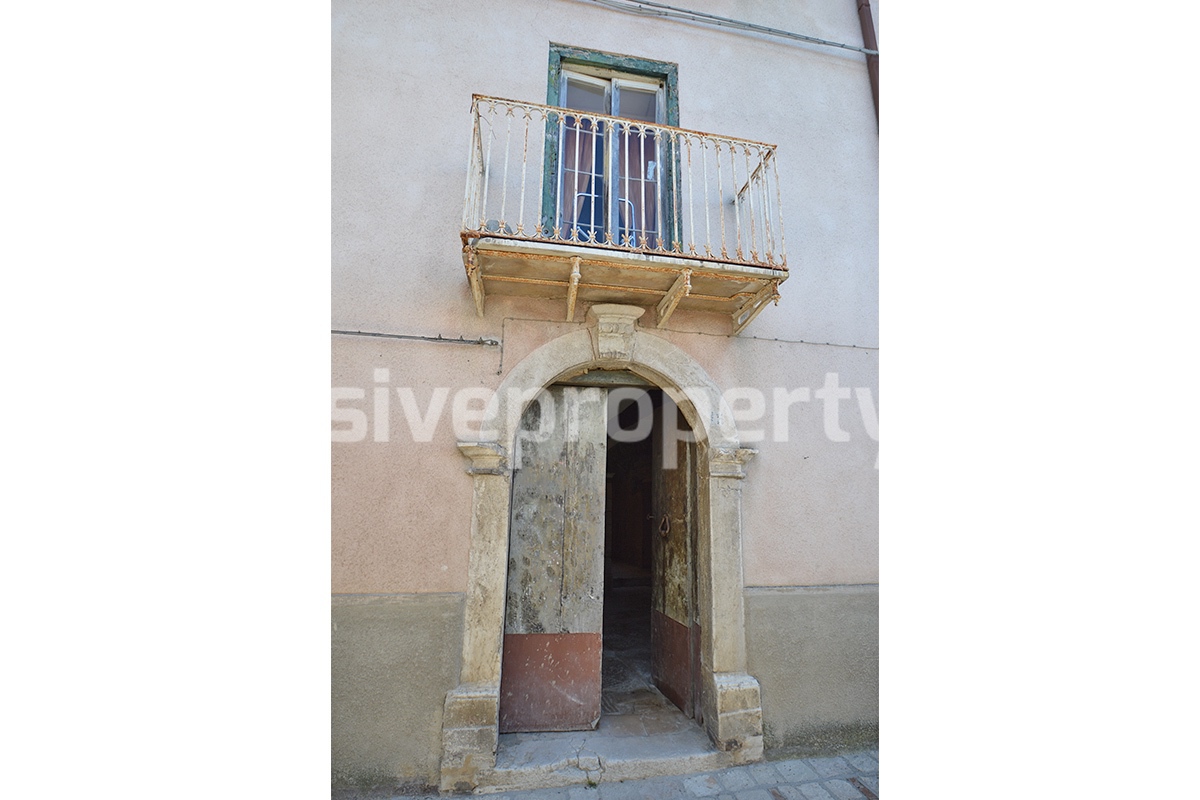 House in the old town for sale Busso Campobasso Molise