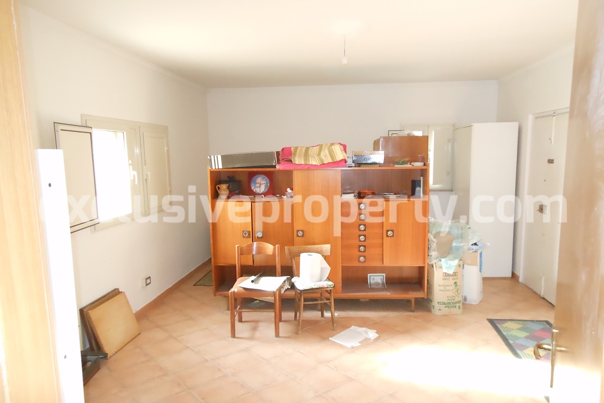Spacious country villa for sale in Busso Campobasso 5