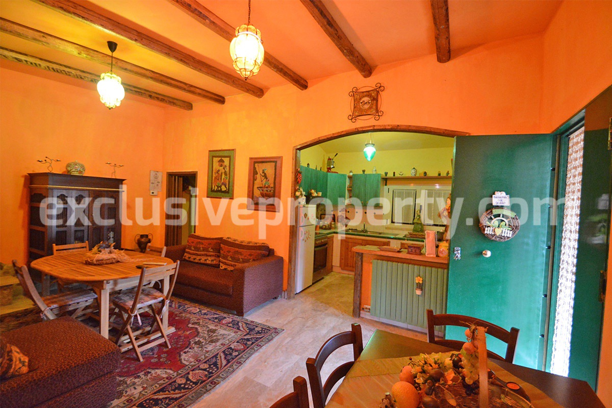Small villa on one floor for sale in Molise Italy