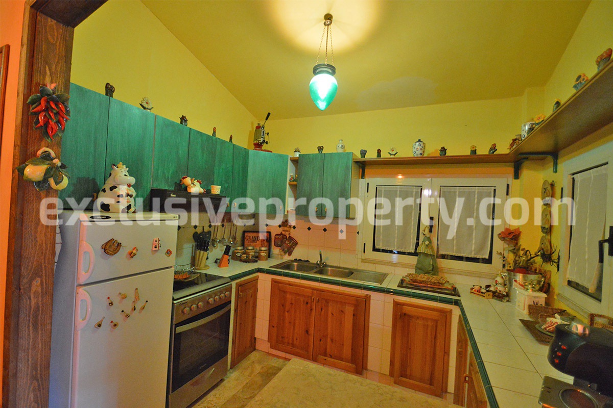 Small villa on one floor for sale in Molise Italy 18