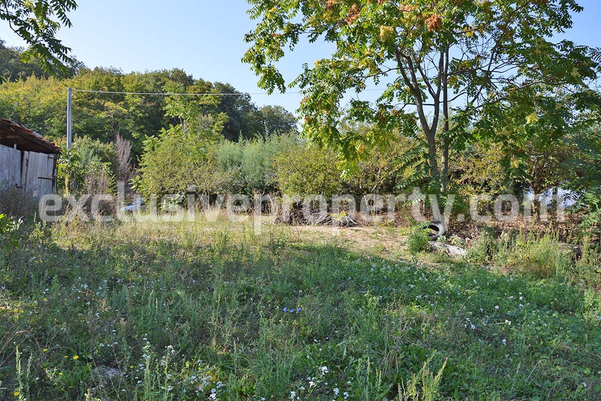 Cottage with land for sale in Casacalenda Molise
