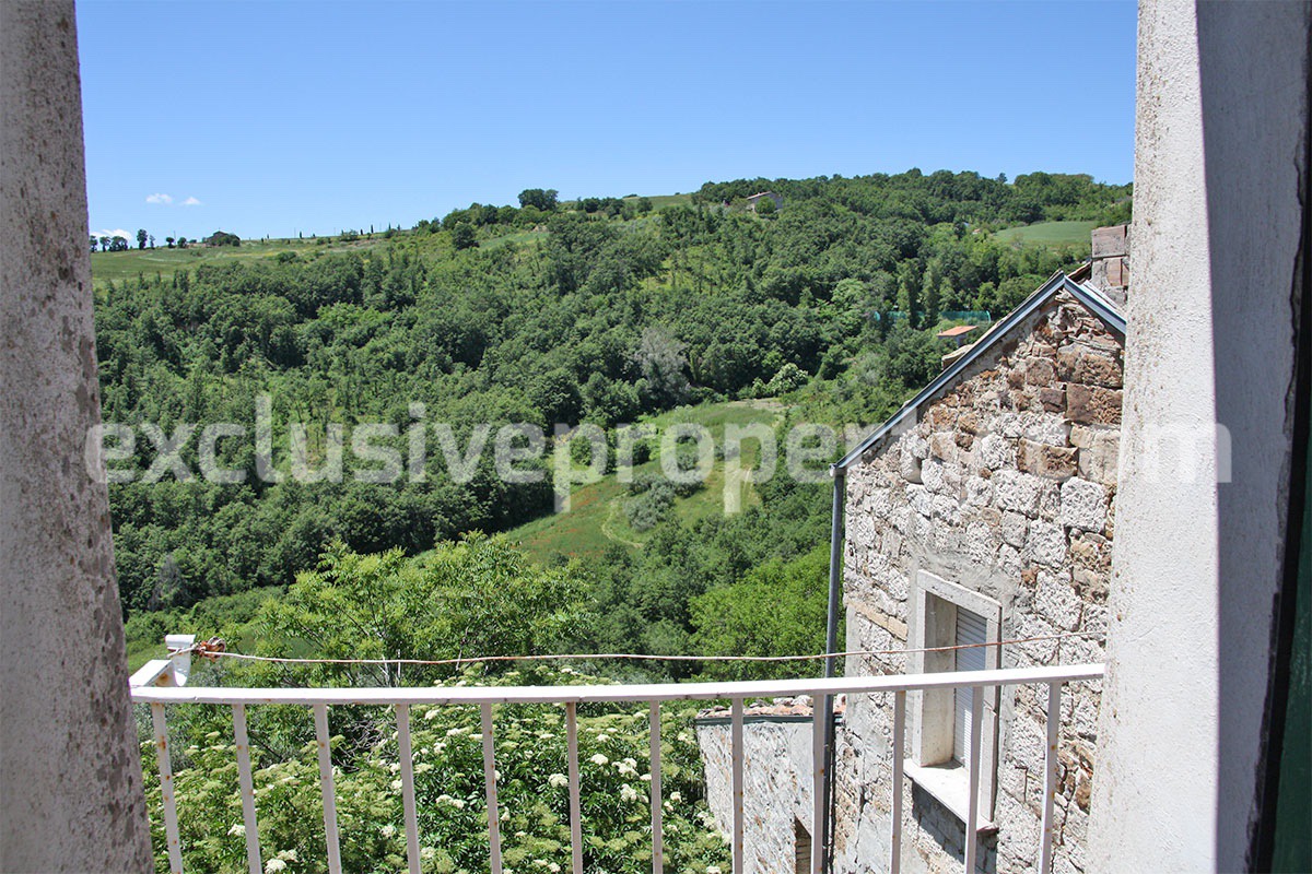Town house for sale in the characteristic Molise region