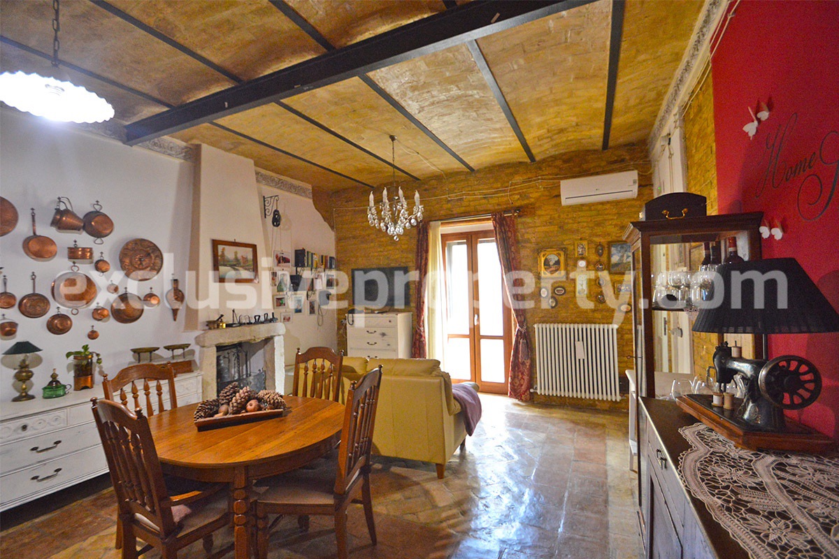 Characteristic brick house renovated in a rustic style for sale in Casalbordin 5