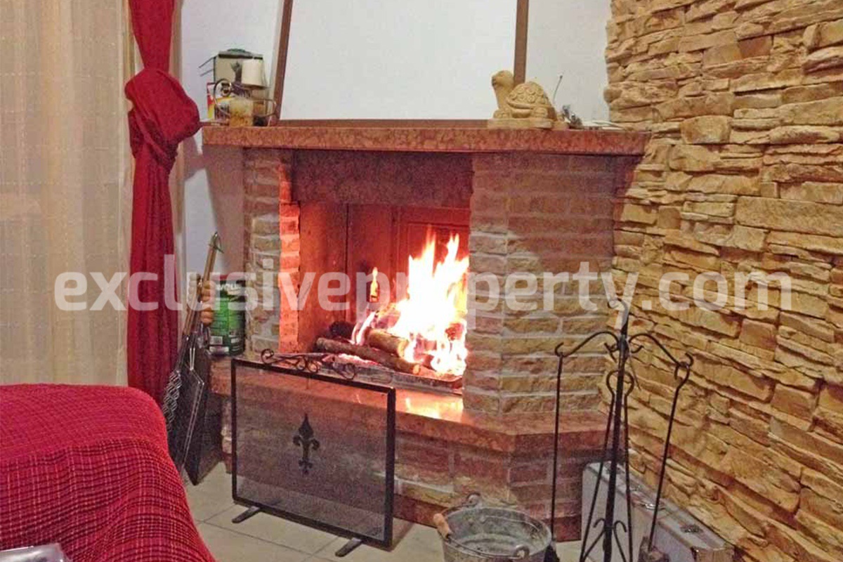 Villa with garden and swimming pool for sale in Castelpetroso - Isernia - Molise 10