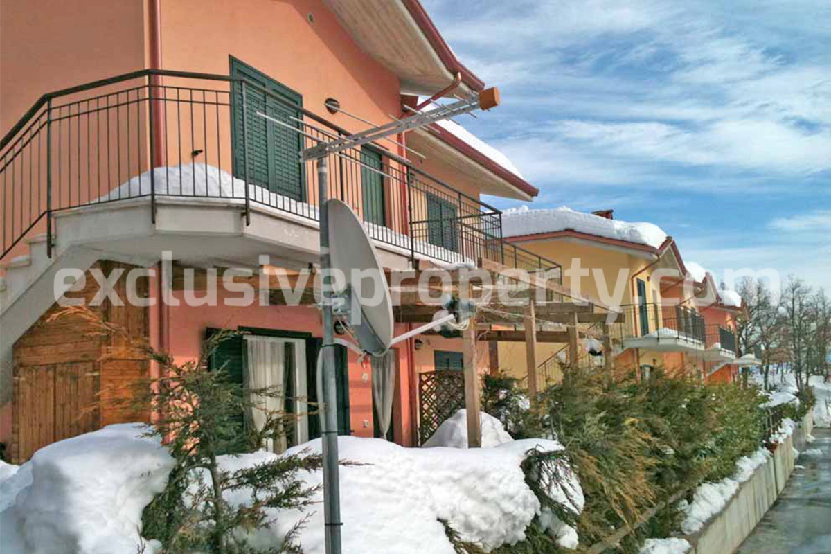 Villa with garden and swimming pool for sale in Castelpetroso - Isernia - Molise 31