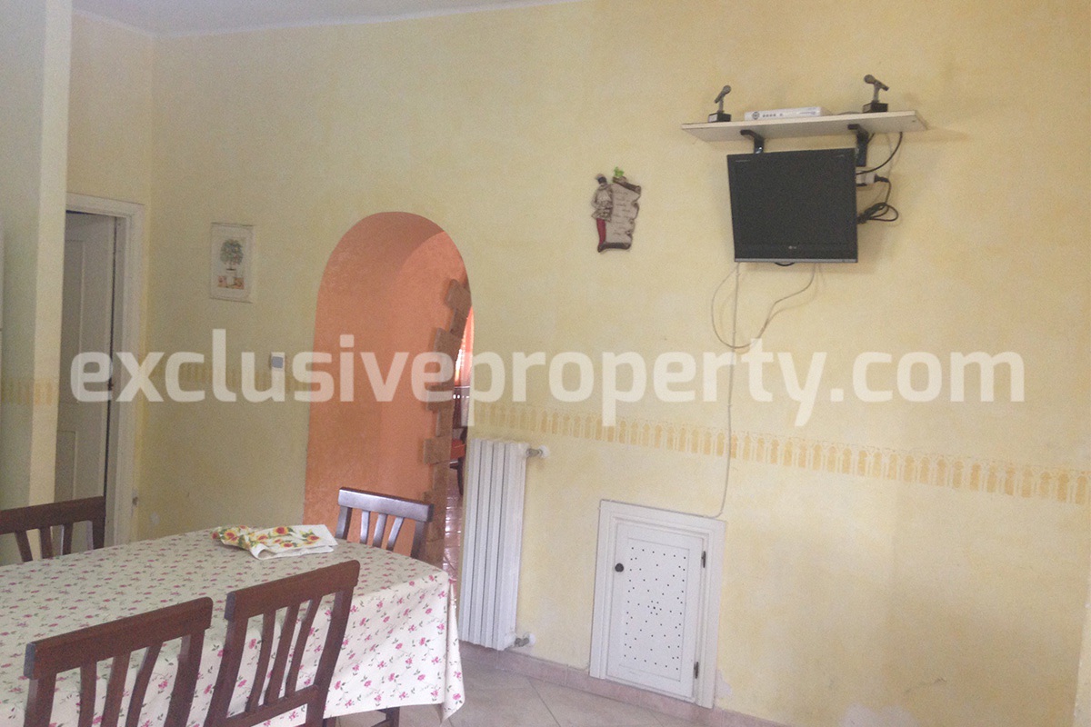 Renovated country house with rustic furniture for sale in the Molise Region 20