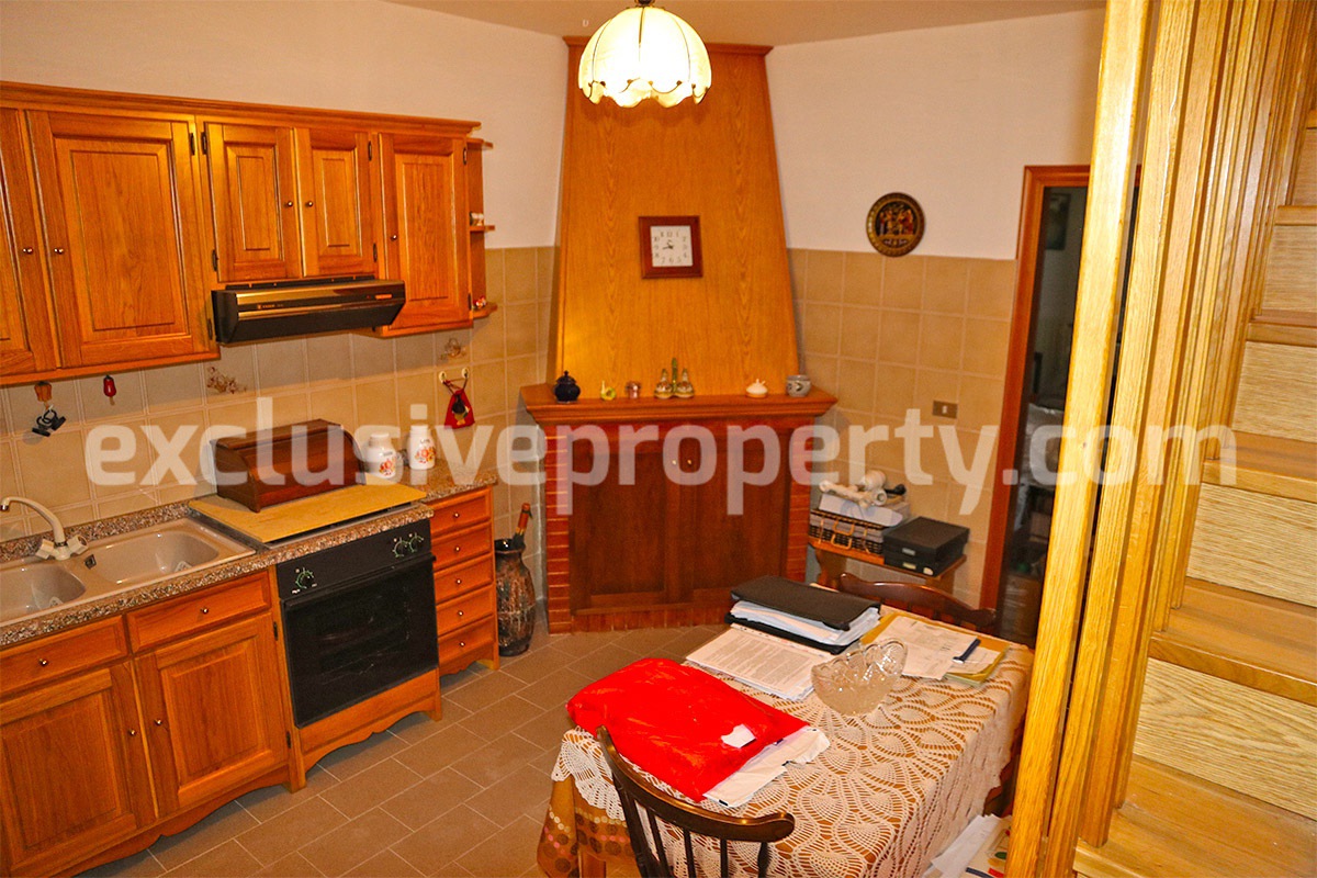 Spacious house with outdoor area cellars and panoramic views for sale in Molise 2