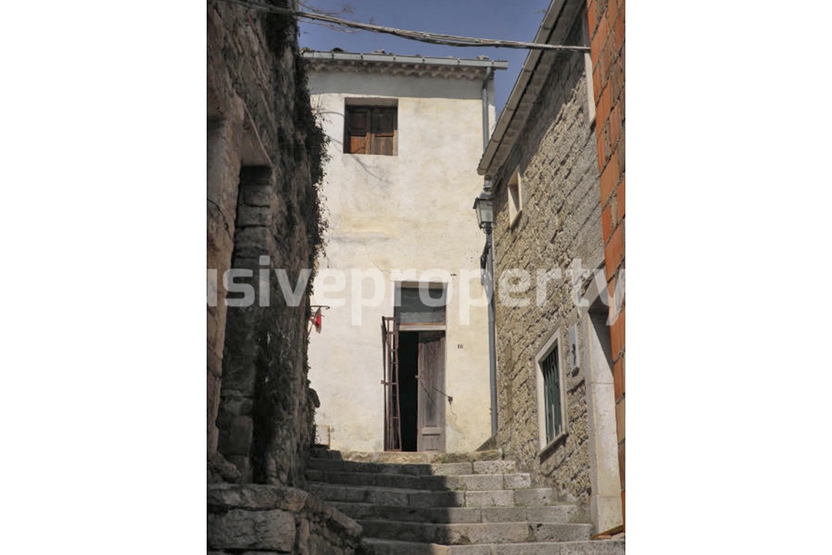 Stunning stone town house for sale with land in Castelbottaccio Molise Italy