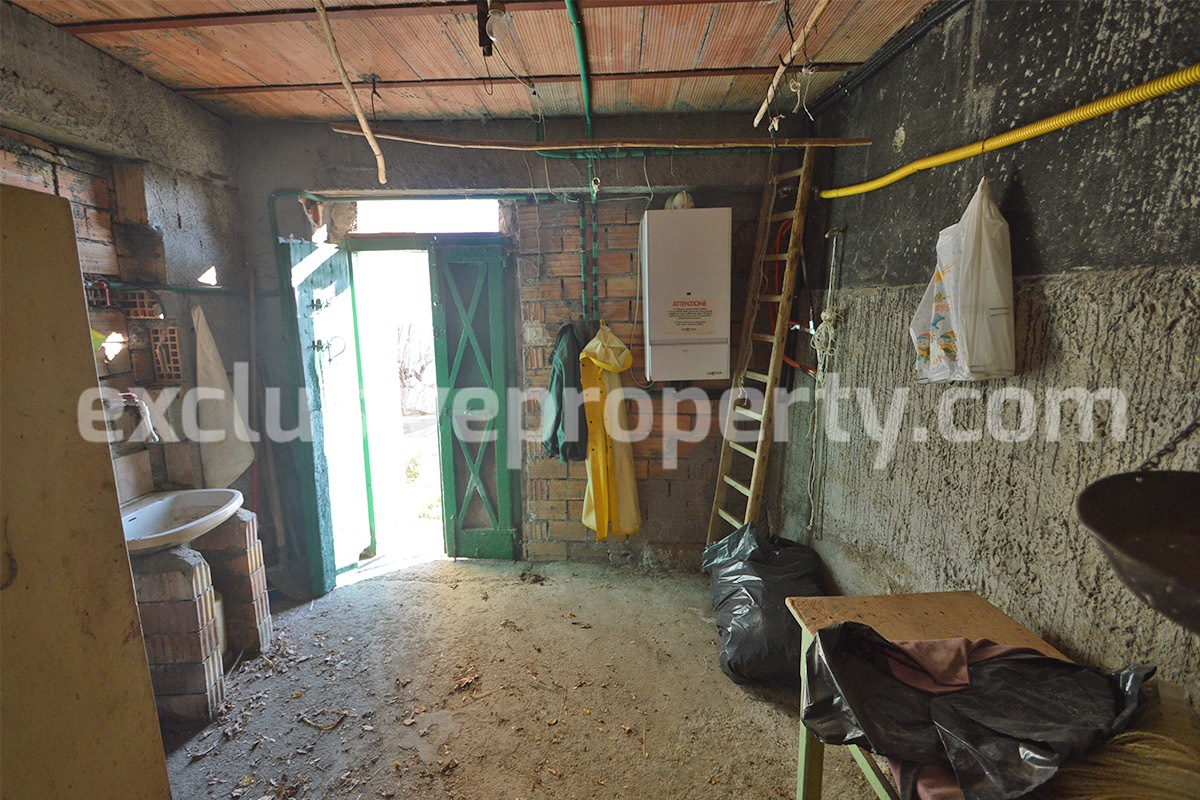 Habitable village house with cellar for sale in Abruzzo - Celenza sul Trigno 42