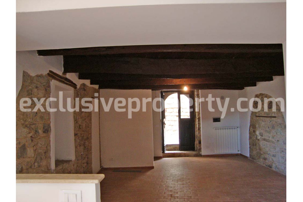Apartment in restored stone wood loft for sale in Civitacampomarano Molise Italy 3