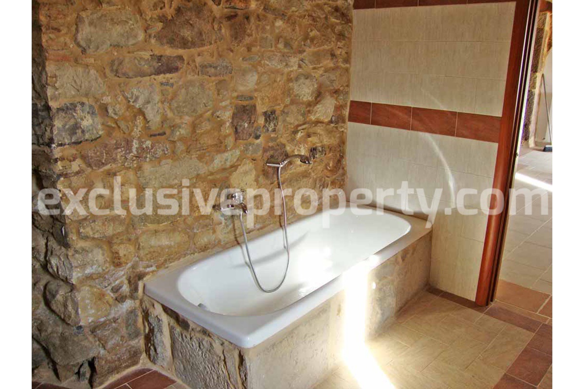 Apartment with stone interiors - renovated - habitable for sale in Molise 4