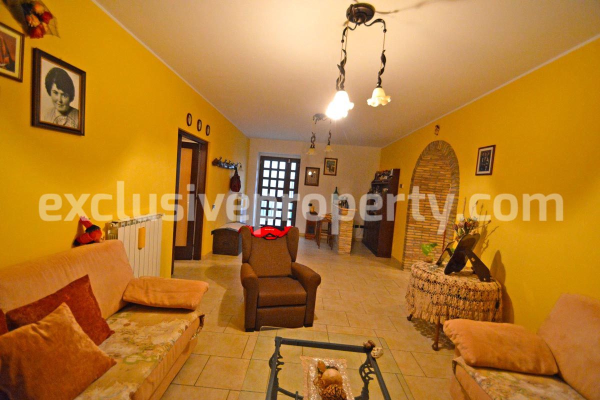 Villa consisting of two apartments with garden for sale in Italy 19
