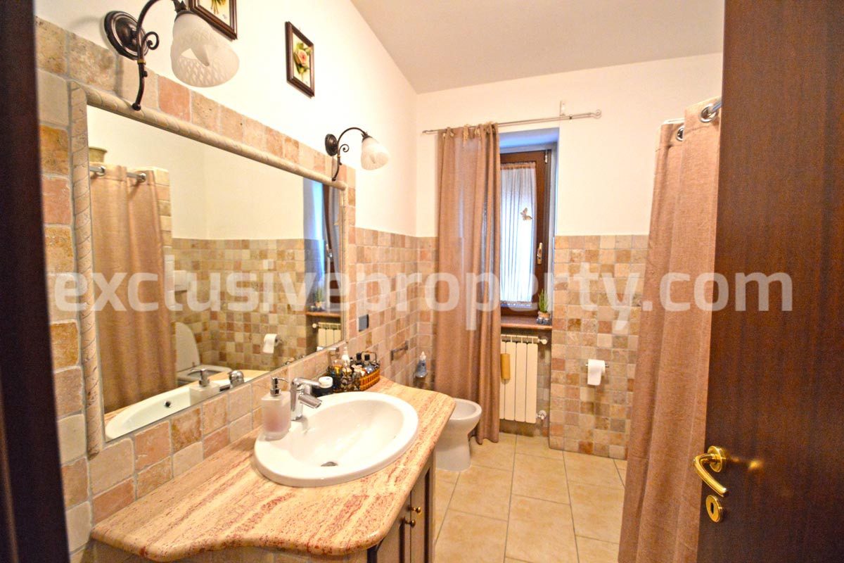 Villa consisting of two apartments with garden for sale in Italy 20