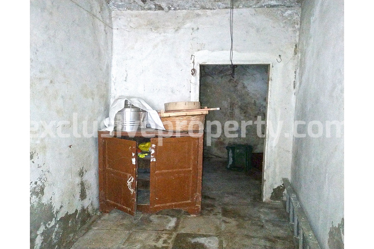 Town house for sale a few steps from the center of Lupara - Molise 23