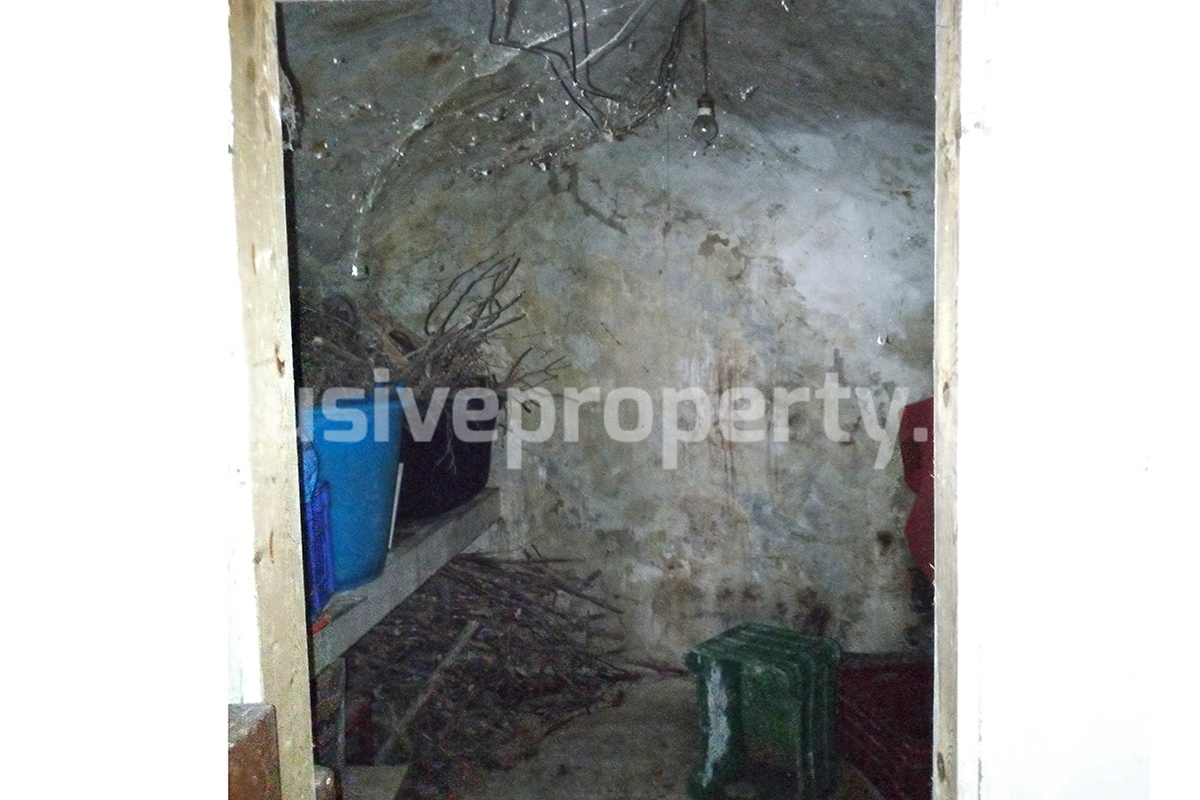 Town house for sale a few steps from the center of Lupara - Molise 24