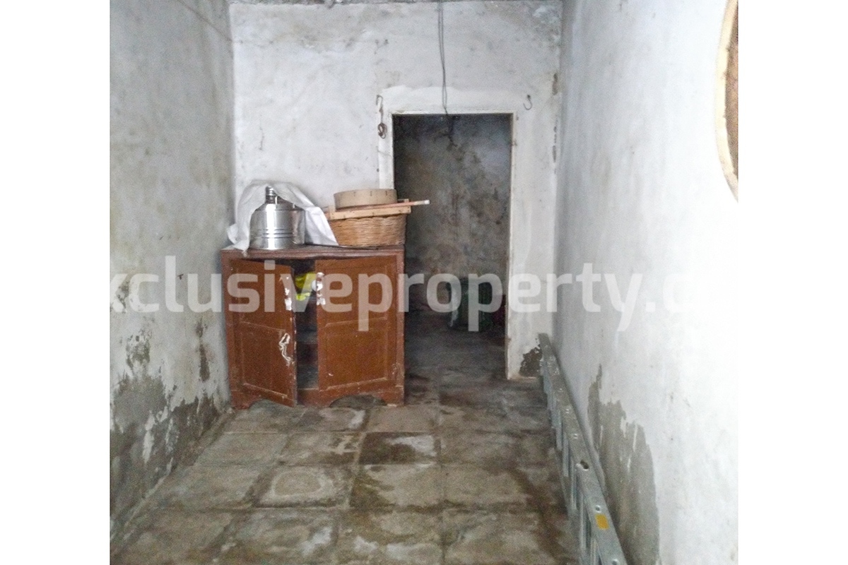Town house for sale a few steps from the center of Lupara - Molise 26