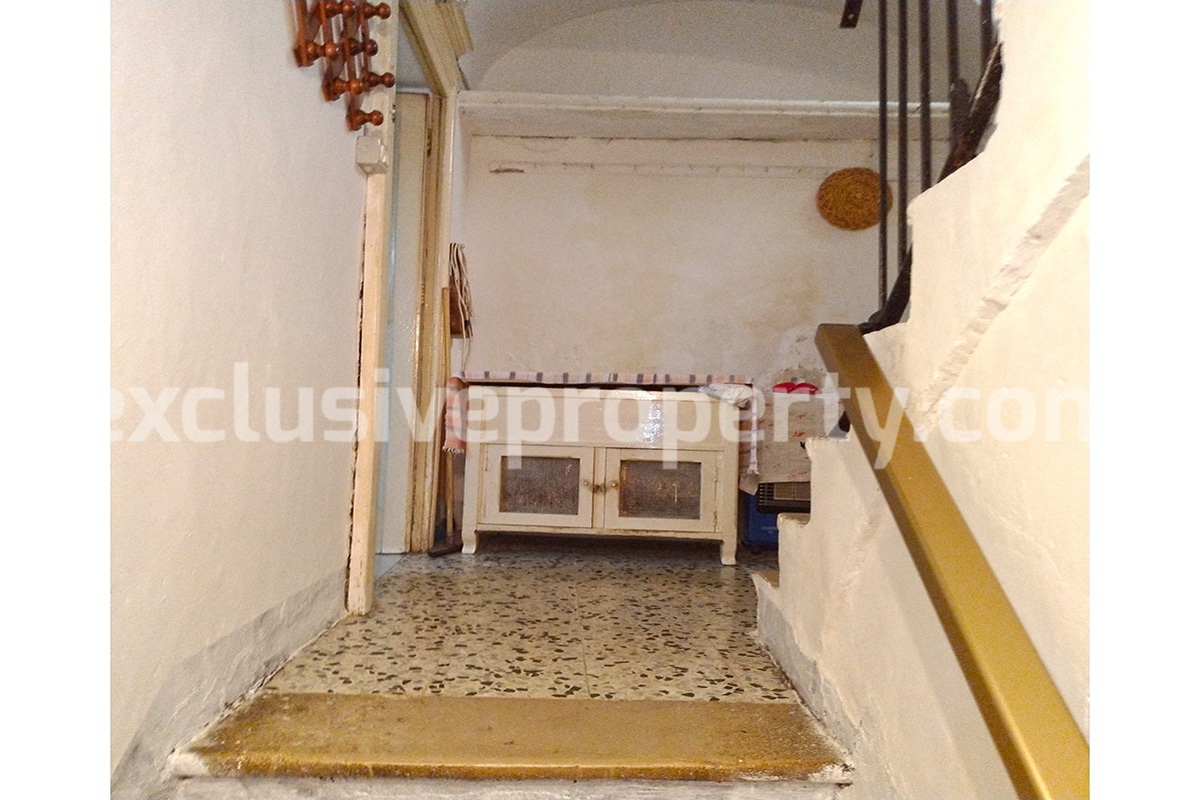 Town house for sale a few steps from the center of Lupara - Molise 17