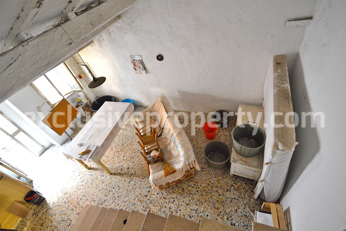 Ancient stone house with terrace for sale in Mafalda located 25 km Adriatic Sea 17