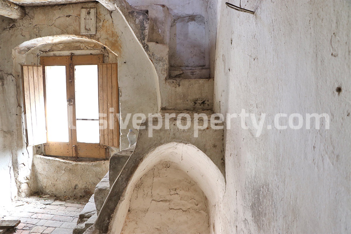 Two houses to be restored for sale in Molise - Italy - Village Mafalda 14