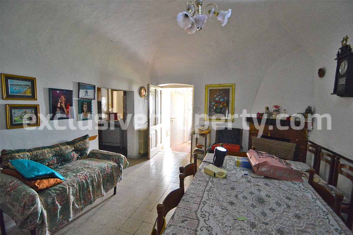 Spacious house with sea view and building garden for sale in Mafalda - Molise 16