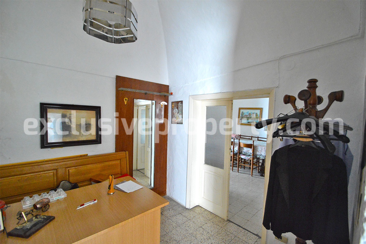 Spacious house with sea view and building garden for sale in Mafalda - Molise 13