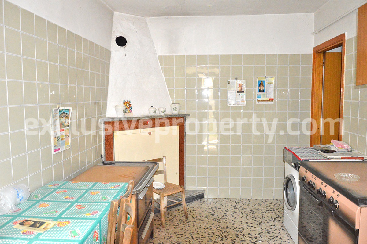 Town house with panoramic view for sale in Mafalda - Molise 11