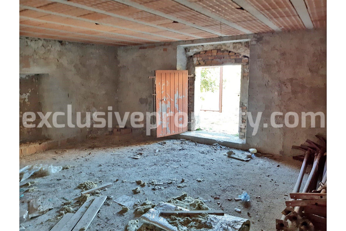 Property with garden for sale in Molise hills 25 km from Termoli and the coast Italy 29