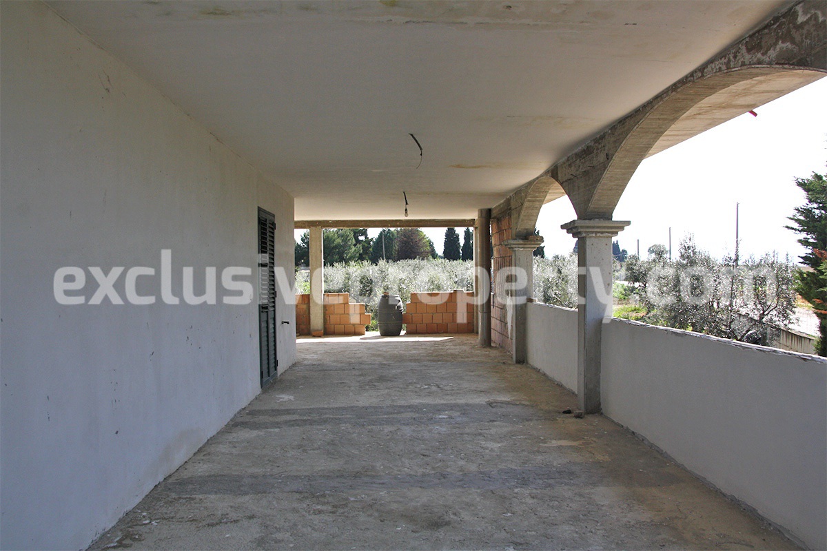 Huge country house with land and terrace for sale in Montenero di Bisaccia 23