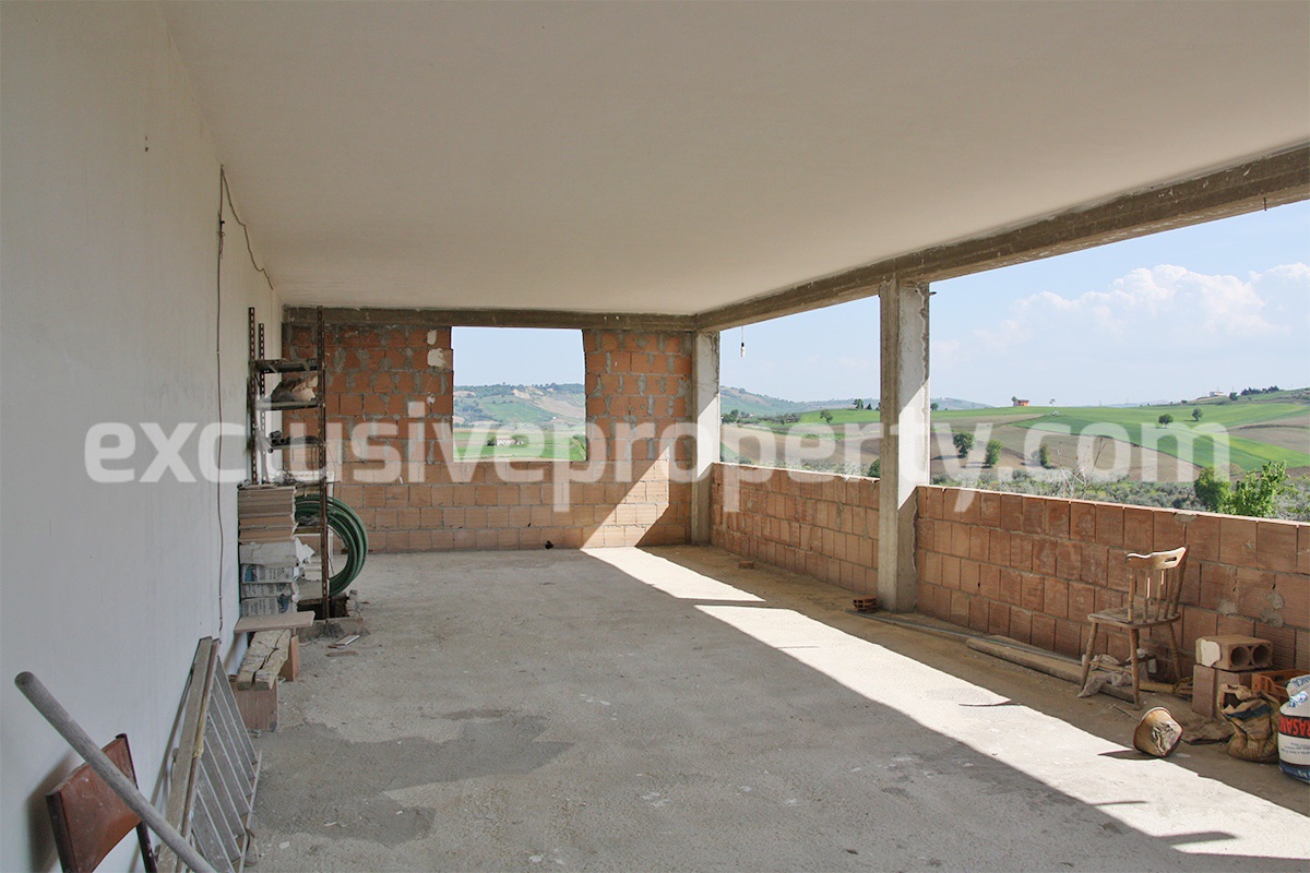 Huge country house with land and terrace for sale in Montenero di Bisaccia 26