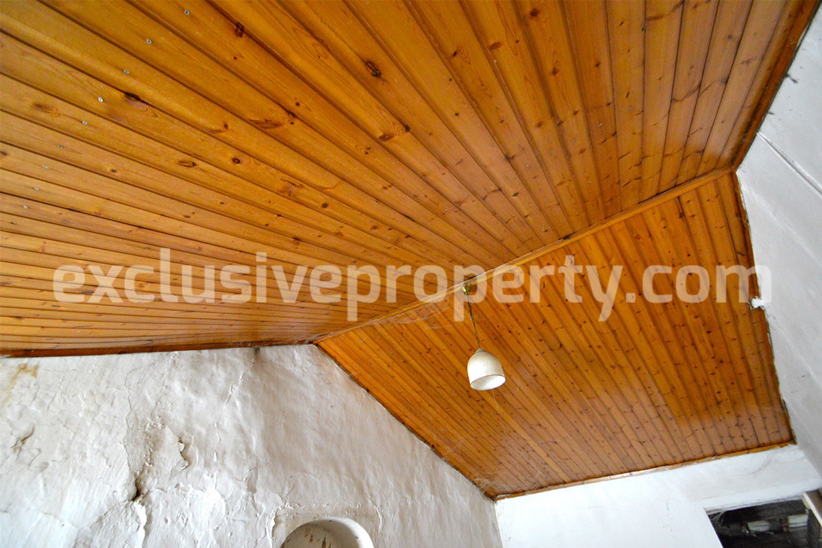 House with sea bay mountains view and garden for sale in Italy Molise