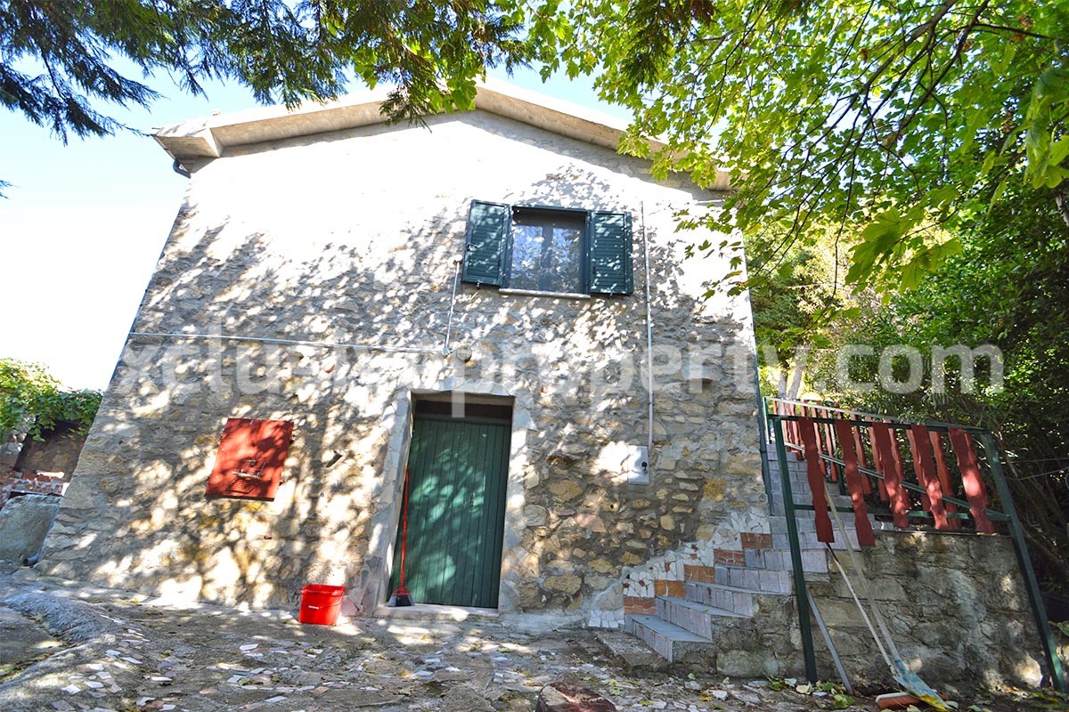 Stone country house with basement and ancient stone cave in Molise Italy 6