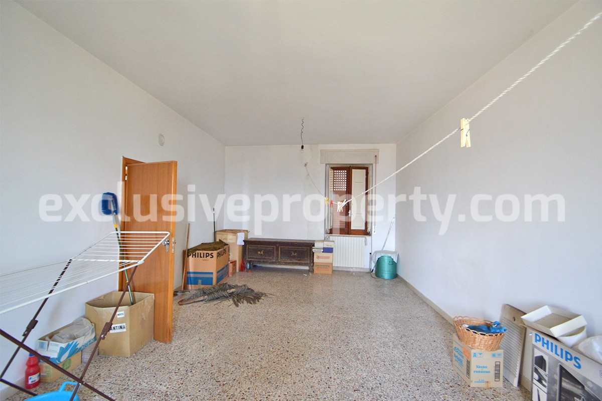 Spacious house with garage for sale in the Molise Region Italy 18